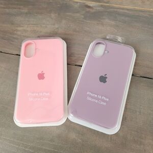 NWT Apple iPhone 16 Plus Silicone Phone Cases (Purple & Pink)